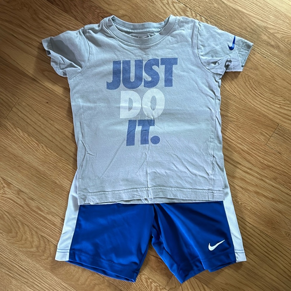 Nike Shorts Set